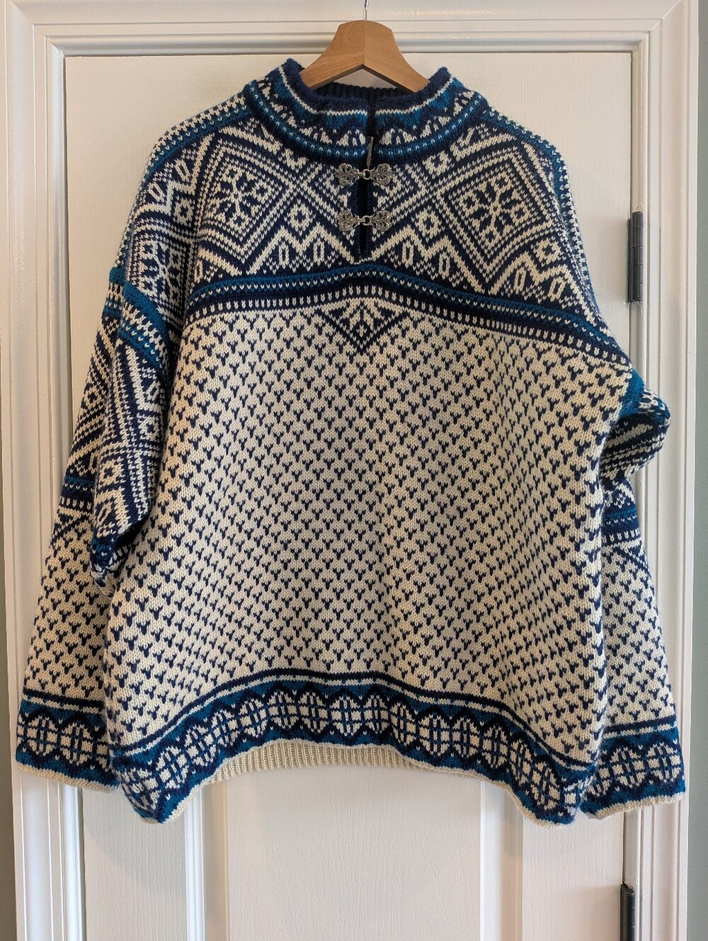 Dale of Norway Vintage Windstopper Wool Knit Fair Isle Sweater Cream Blue Size M